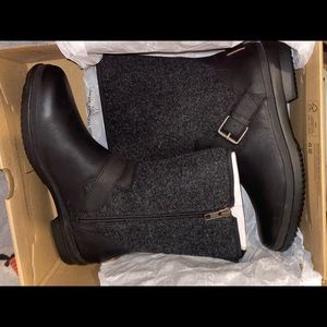 UGG Waterproof Robbie boots.